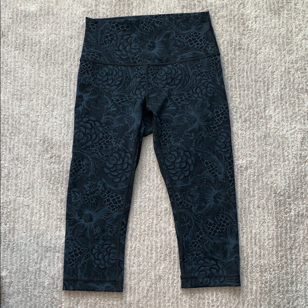 Floral Cropped Leggings